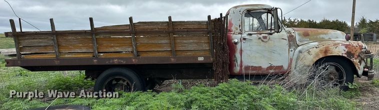 image for item KL9107 Chevrolet  grain truck