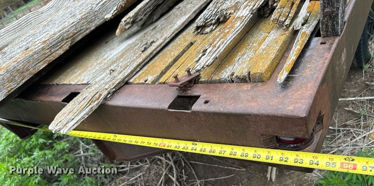 image for item KL9107 Chevrolet  grain truck