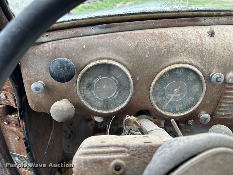 image for item KL9107 Chevrolet  grain truck