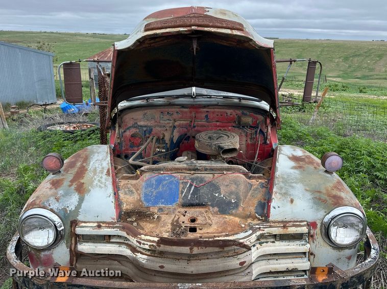 image for item KL9107 Chevrolet  grain truck