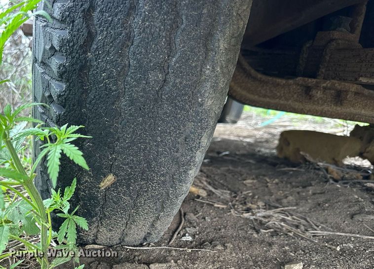 image for item KL9107 Chevrolet  grain truck