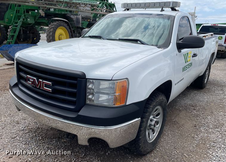image for item KM9860 2007 GMC Sierra 1500  pickup truck