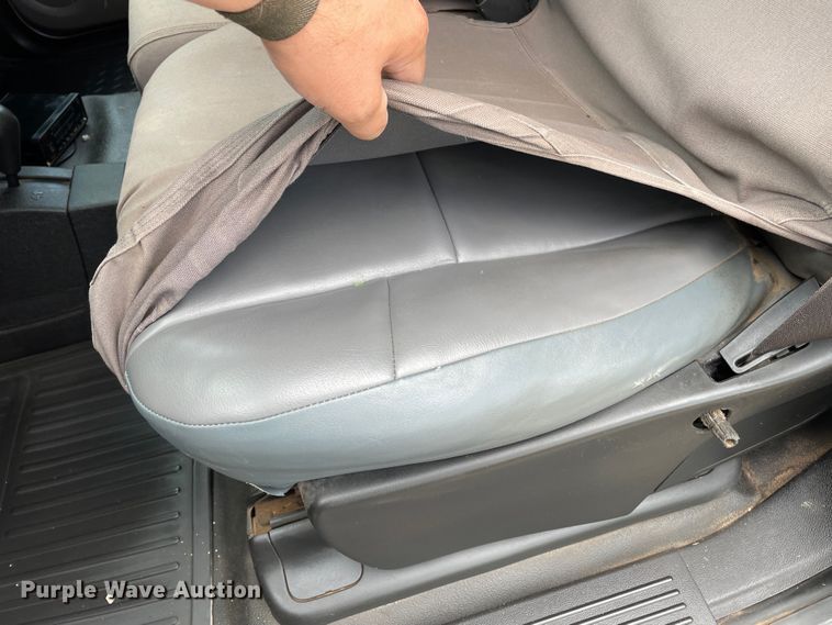 image for item KM9860 2007 GMC Sierra 1500  pickup truck