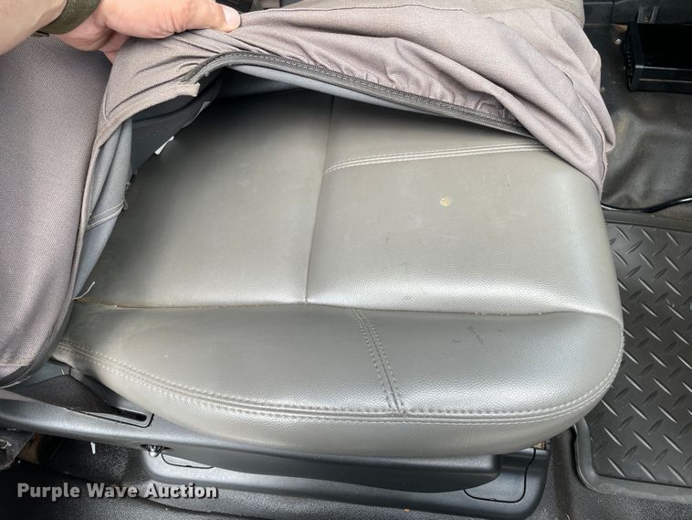 image for item KM9860 2007 GMC Sierra 1500  pickup truck