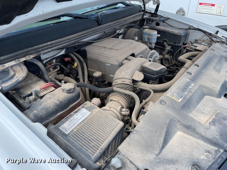 image for item KM9860 2007 GMC Sierra 1500  pickup truck