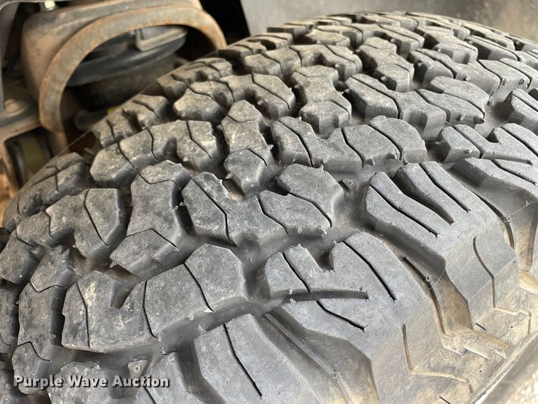 image for item KM9860 2007 GMC Sierra 1500  pickup truck