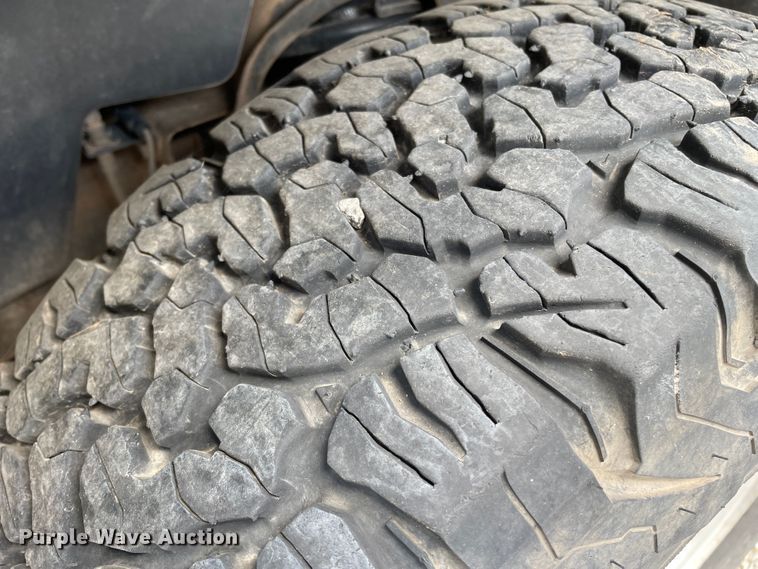 image for item KM9860 2007 GMC Sierra 1500  pickup truck