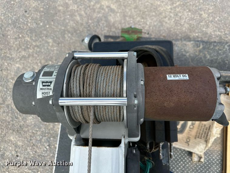 image for item KM9862 2014 Ford F350 Super Duty  utility bed pickup truck