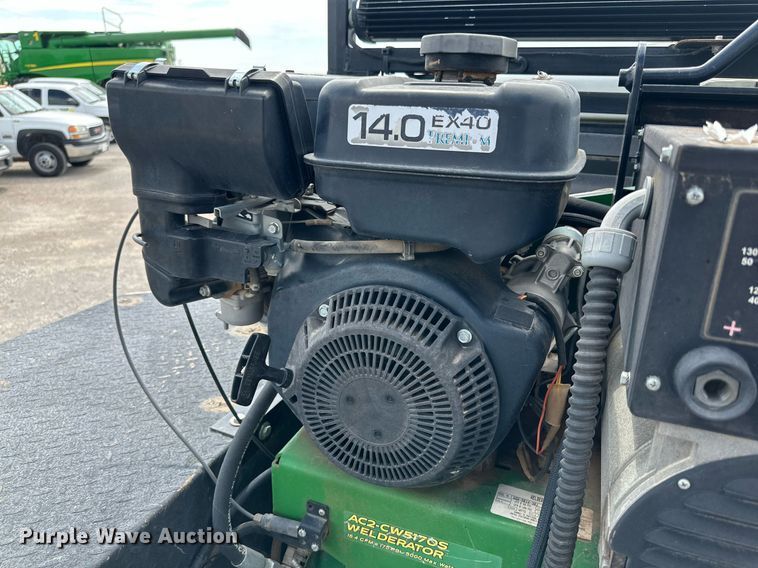 image for item KM9862 2014 Ford F350 Super Duty  utility bed pickup truck