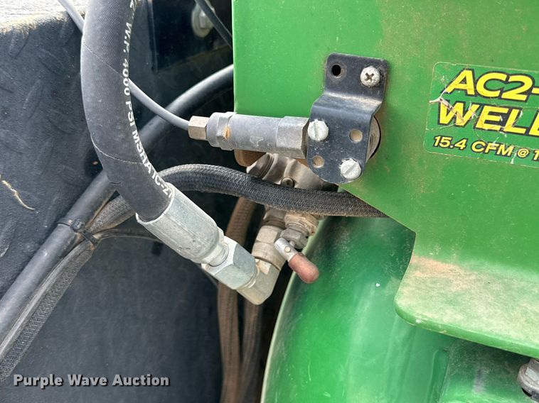 image for item KM9862 2014 Ford F350 Super Duty  utility bed pickup truck