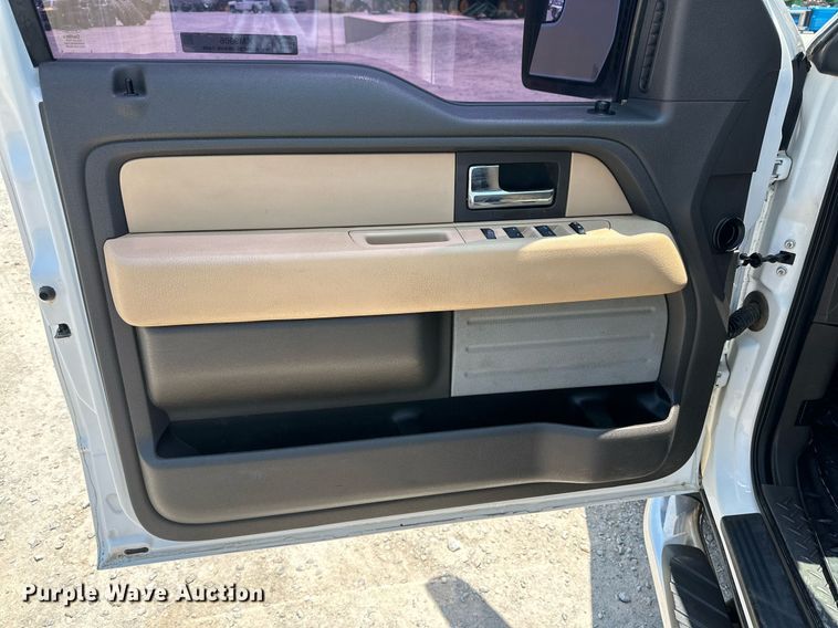 image for item KM9906 2012 Ford F150  SuperCab pickup truck