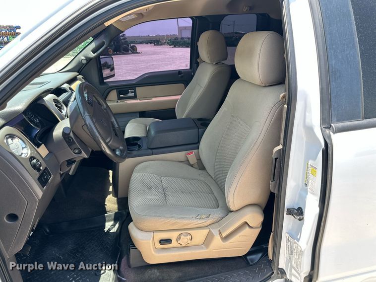 image for item KM9906 2012 Ford F150  SuperCab pickup truck