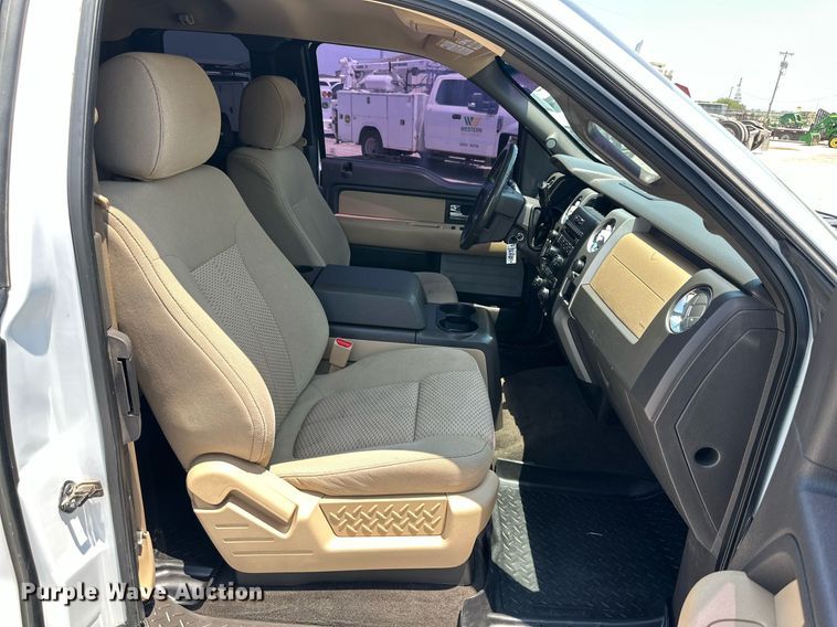 image for item KM9906 2012 Ford F150  SuperCab pickup truck