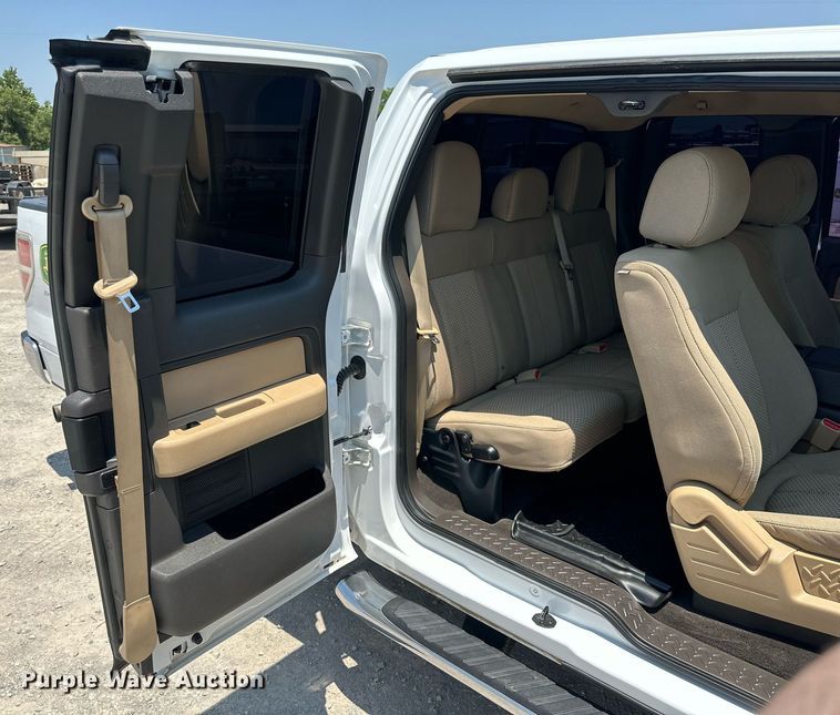 image for item KM9906 2012 Ford F150  SuperCab pickup truck