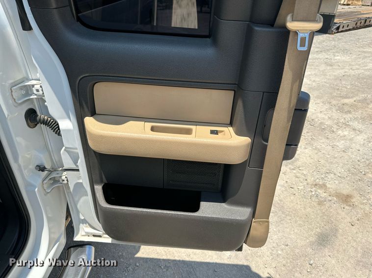 image for item KM9906 2012 Ford F150  SuperCab pickup truck