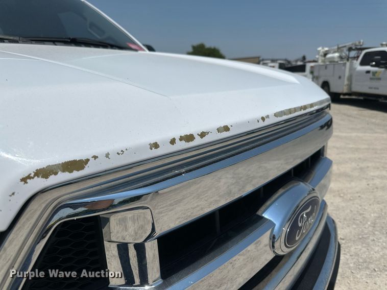 image for item KM9907 2017 Ford F150  SuperCrew pickup truck