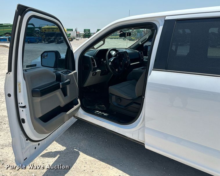 image for item KM9907 2017 Ford F150  SuperCrew pickup truck