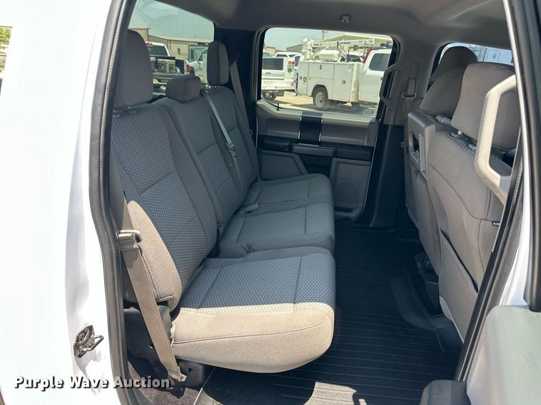 image for item KM9907 2017 Ford F150  SuperCrew pickup truck