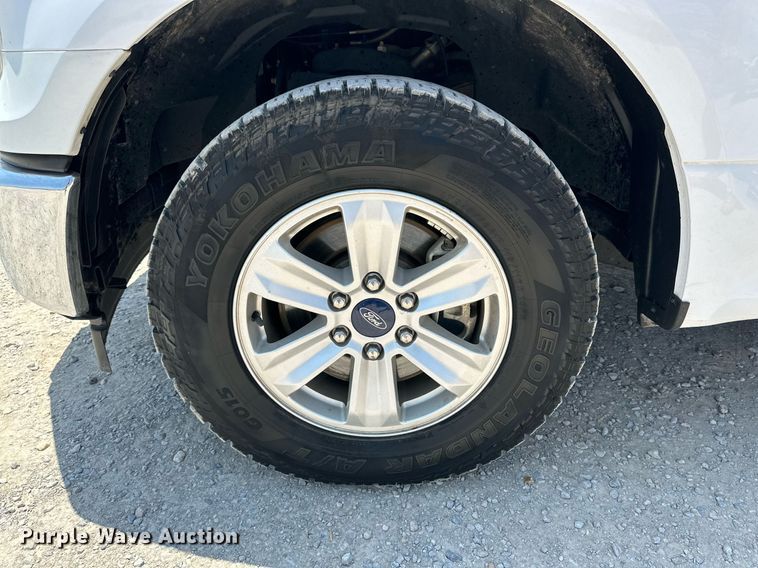 image for item KM9907 2017 Ford F150  SuperCrew pickup truck