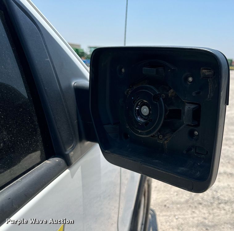 image for item KM9908 2013 Ford F150  SuperCab pickup truck