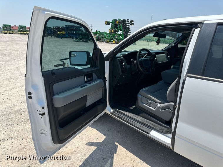 image for item KM9908 2013 Ford F150  SuperCab pickup truck