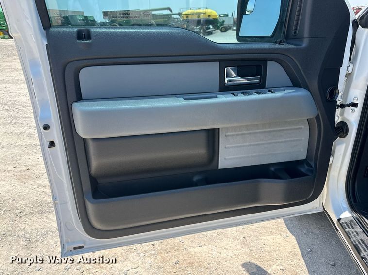 image for item KM9908 2013 Ford F150  SuperCab pickup truck