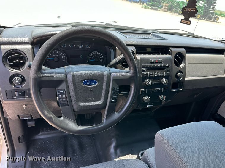 image for item KM9908 2013 Ford F150  SuperCab pickup truck