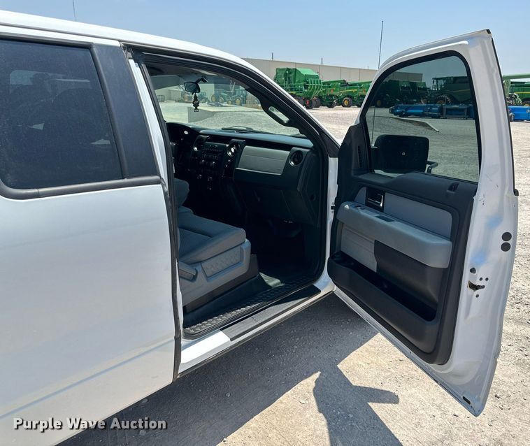 image for item KM9908 2013 Ford F150  SuperCab pickup truck