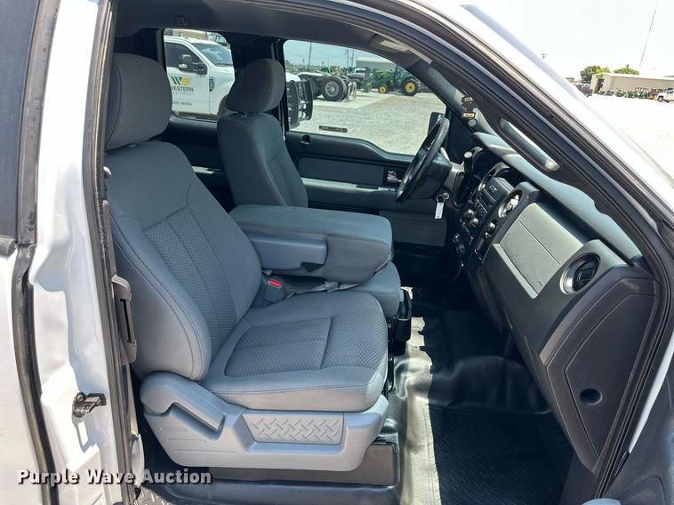 image for item KM9908 2013 Ford F150  SuperCab pickup truck