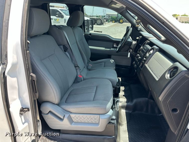 image for item KM9908 2013 Ford F150  SuperCab pickup truck