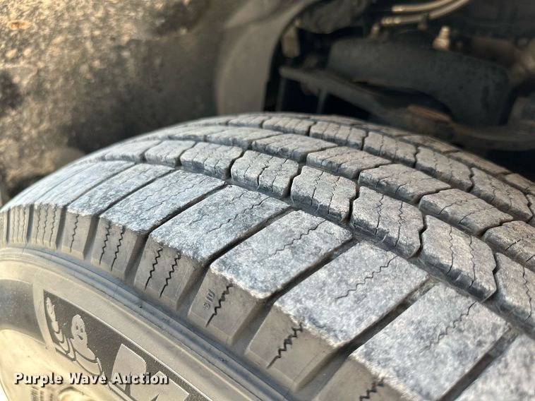 image for item KM9908 2013 Ford F150  SuperCab pickup truck