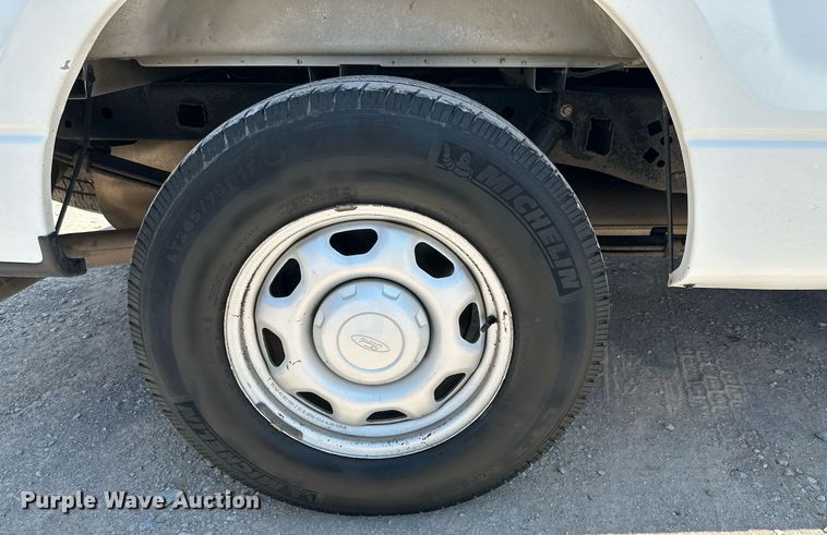 image for item KM9908 2013 Ford F150  SuperCab pickup truck