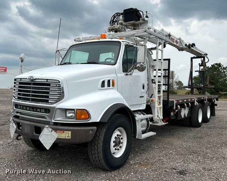 image for item KW9209 2005 Sterling LT  crane truck