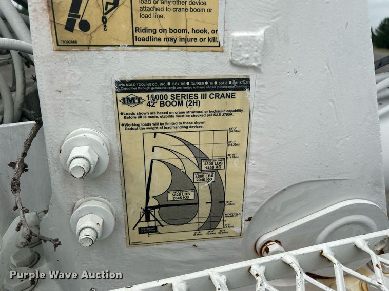 image for item KW9209 2005 Sterling LT  crane truck