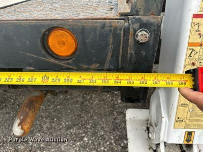 image for item KW9209 2005 Sterling LT  crane truck