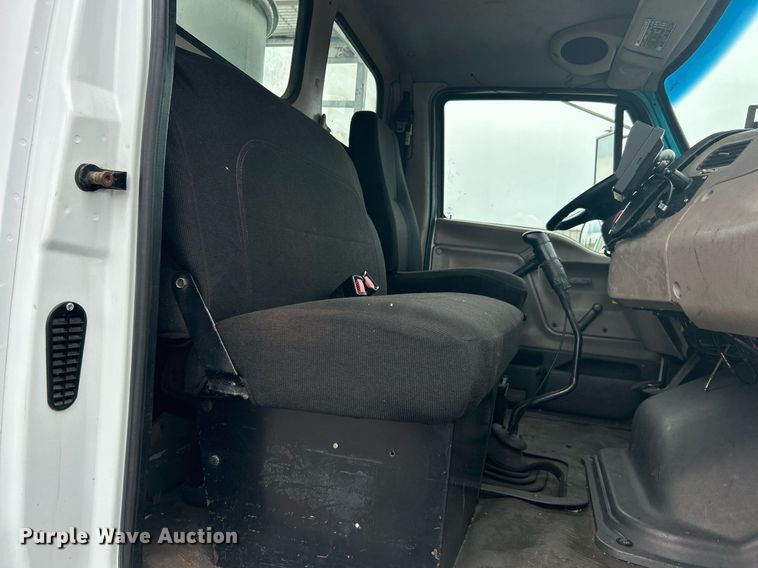 image for item KW9209 2005 Sterling LT  crane truck