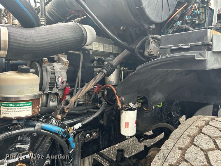 image for item KW9209 2005 Sterling LT  crane truck