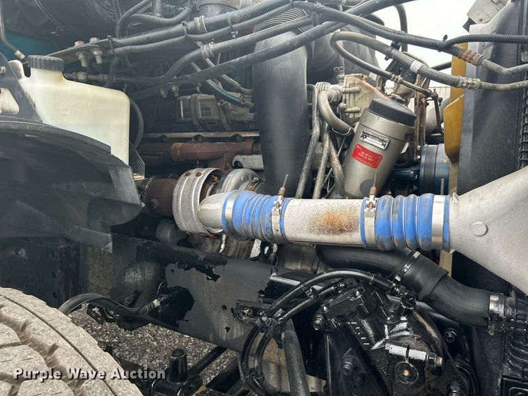 image for item KW9209 2005 Sterling LT  crane truck