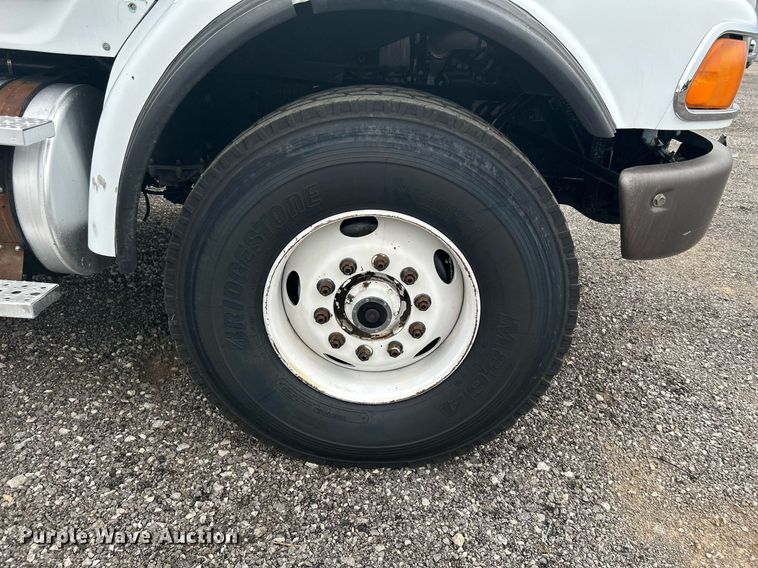 image for item KW9209 2005 Sterling LT  crane truck