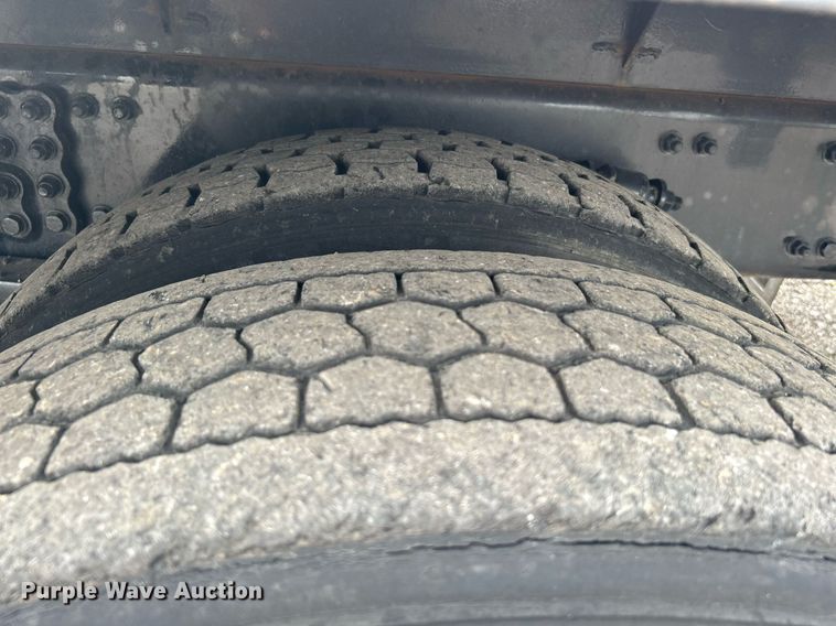 image for item KW9209 2005 Sterling LT  crane truck