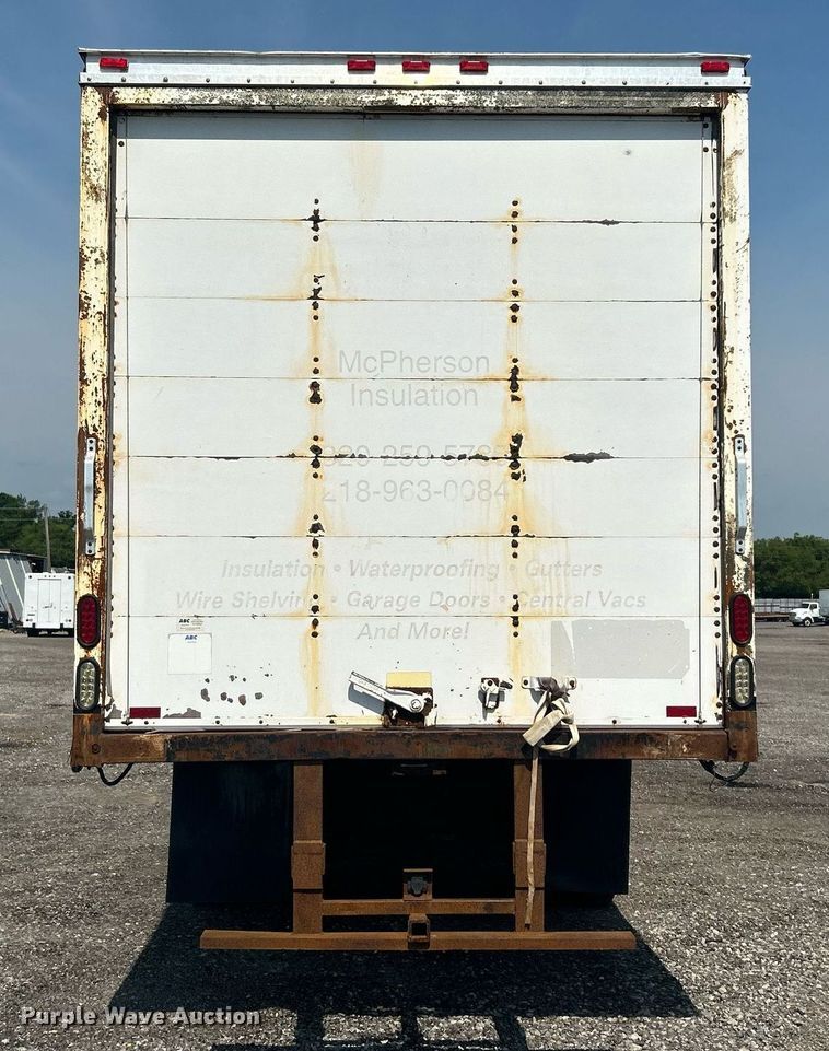 image for item KW9220 2006 GMC C7500  box truck