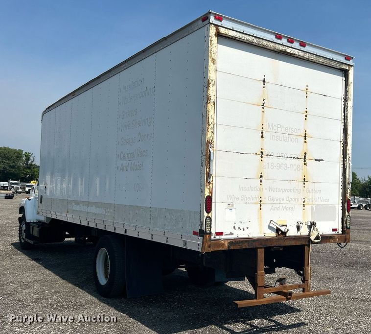 image for item KW9220 2006 GMC C7500  box truck