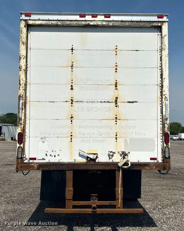 image for item KW9220 2006 GMC C7500  box truck