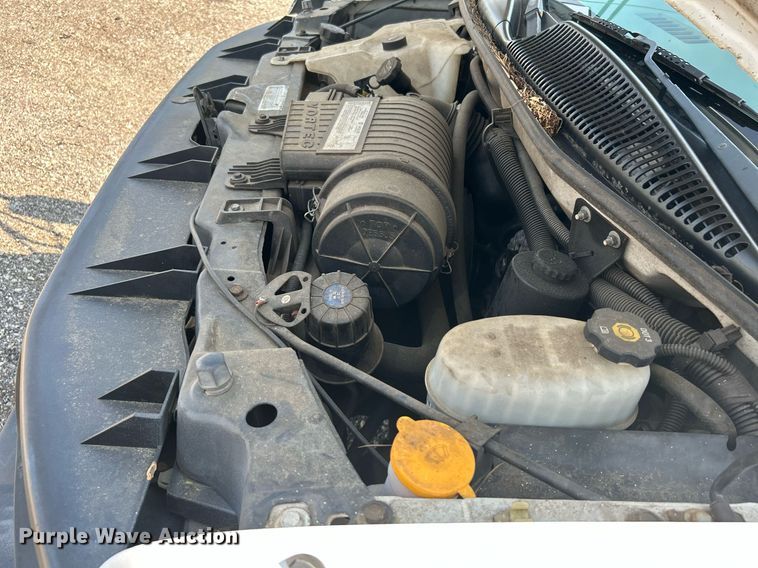 image for item KW9221 2006 Chevrolet Express G3500  school bus