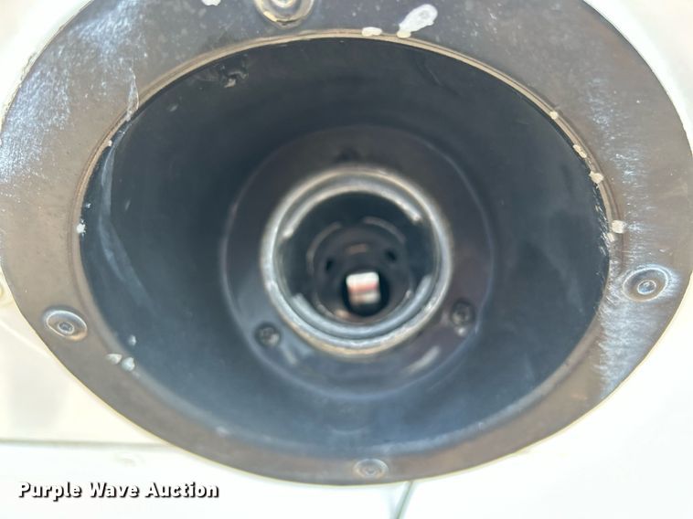 image for item KW9221 2006 Chevrolet Express G3500  school bus