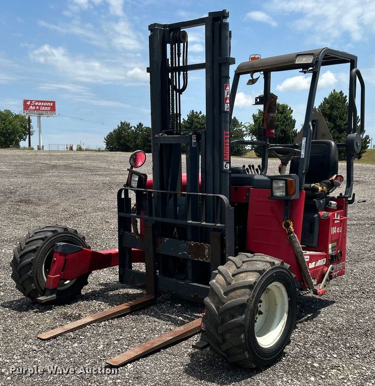 image for item KW9237 2016 Moffett M445.3PT4  forklift