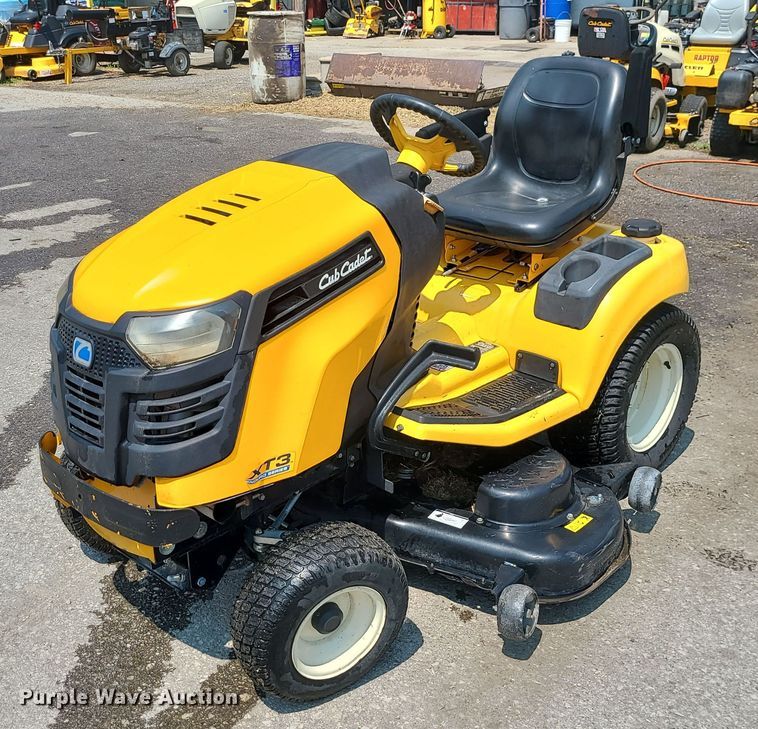 image for item LE9132 Cub Cadet XT3  lawn mower