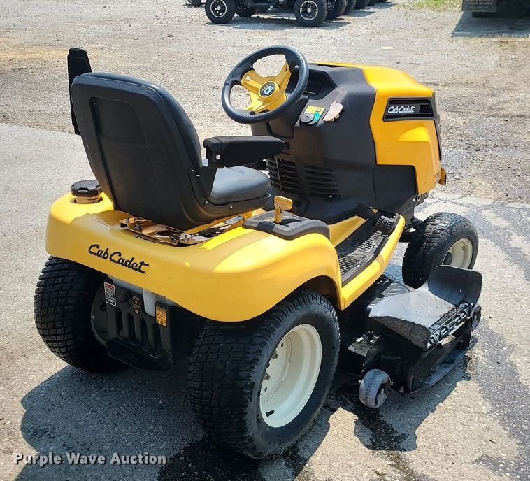 image for item LE9132 Cub Cadet XT3  lawn mower