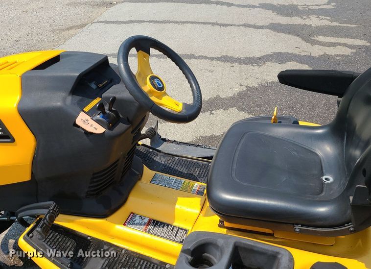 image for item LE9132 Cub Cadet XT3  lawn mower