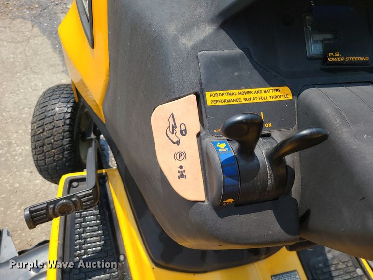 image for item LE9132 Cub Cadet XT3  lawn mower